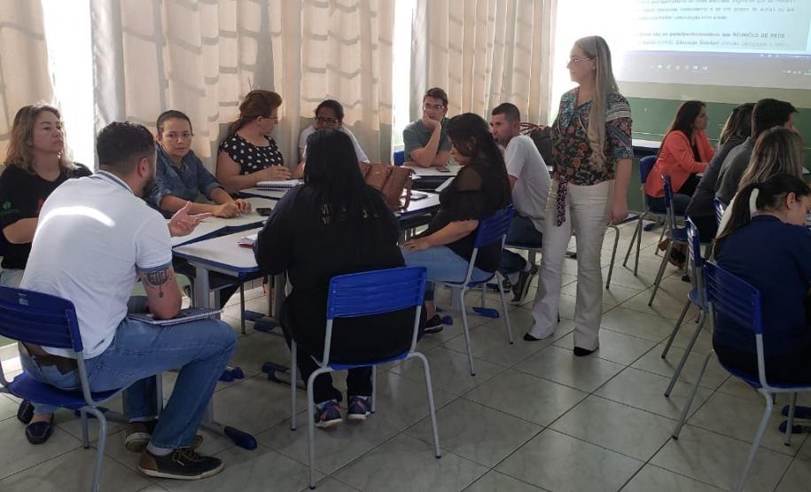 Reunião de fortalecimento da Rede de Proteção dos municípios de Rondon e Guaporema