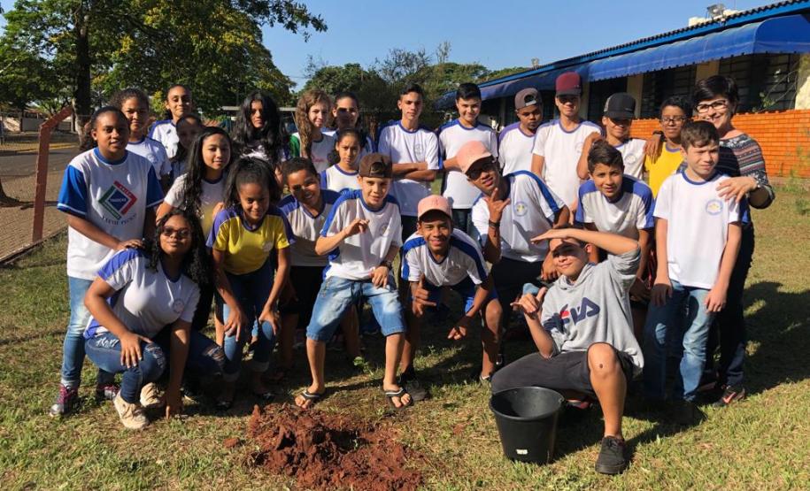 Colégio Estadual Marechal Costa e Silva