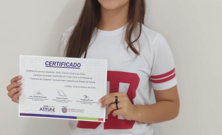 Alunas de Cianorte participam da Caravana da Cidadania do Programa Geração Atitude em Curitiba