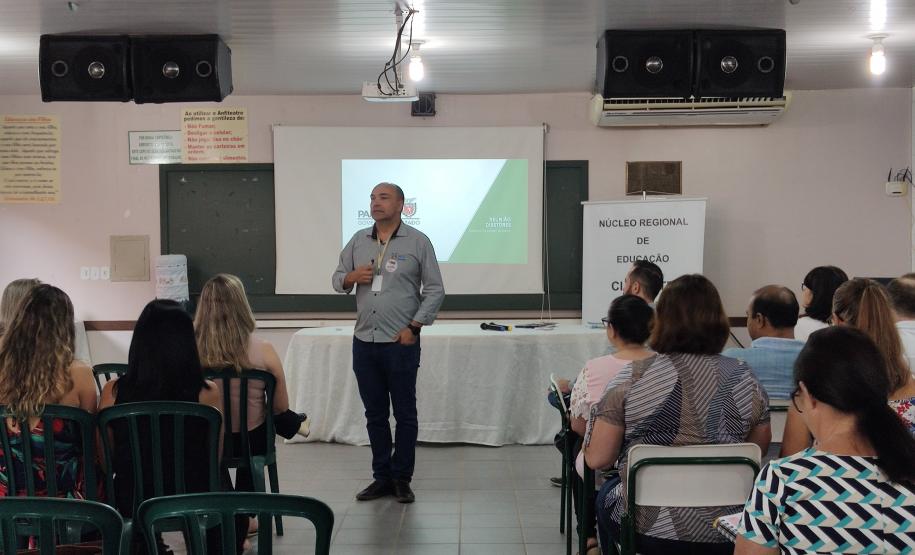 Encontro com Diretores e Equipe Pedagógica